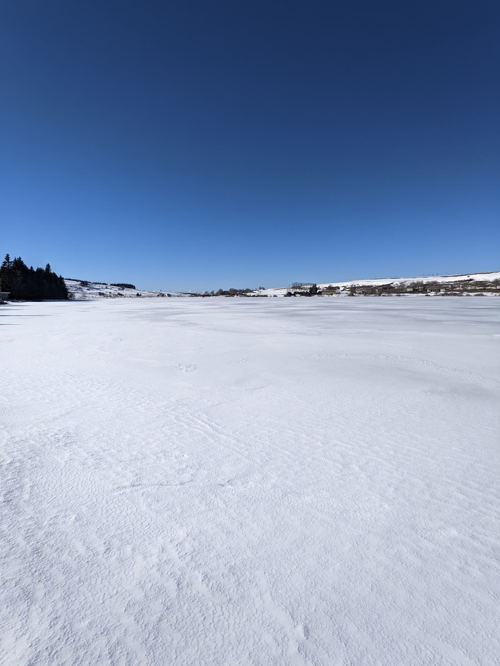 Lac de Saint-Front, Saint-Front (2/5)