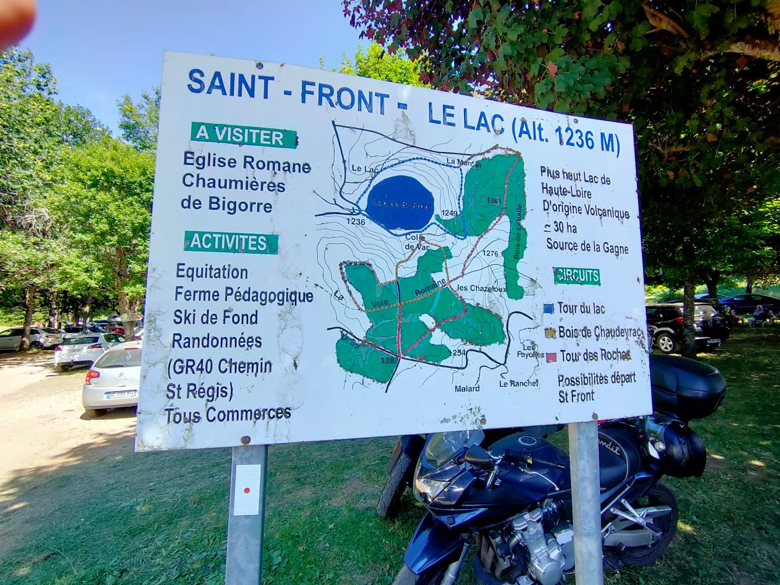 Lac de Saint-Front, Saint-Front (5/5)