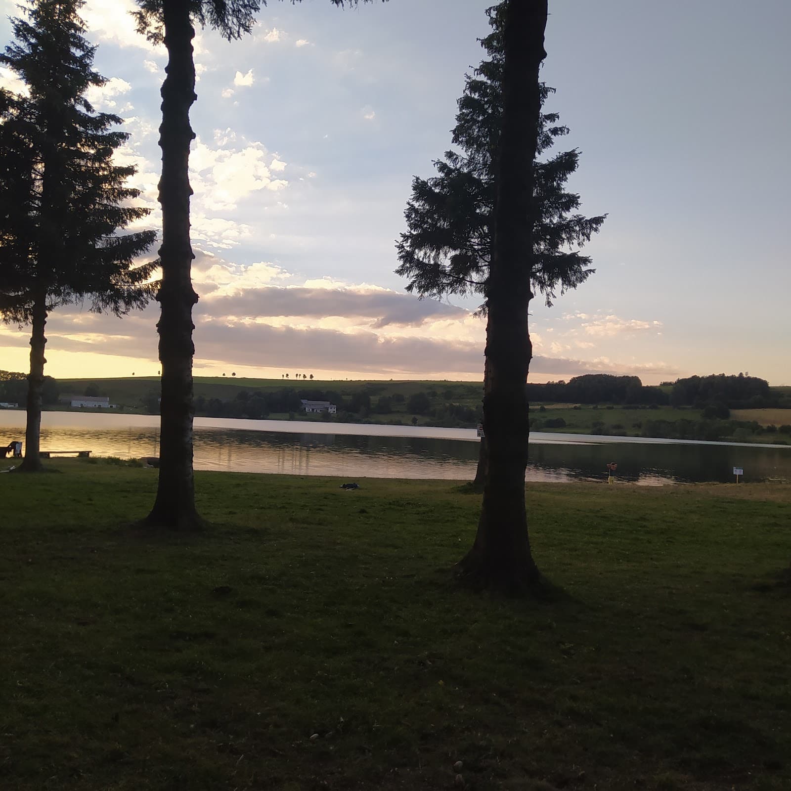 Lac de Saint-Front, Saint-Front (8/8)