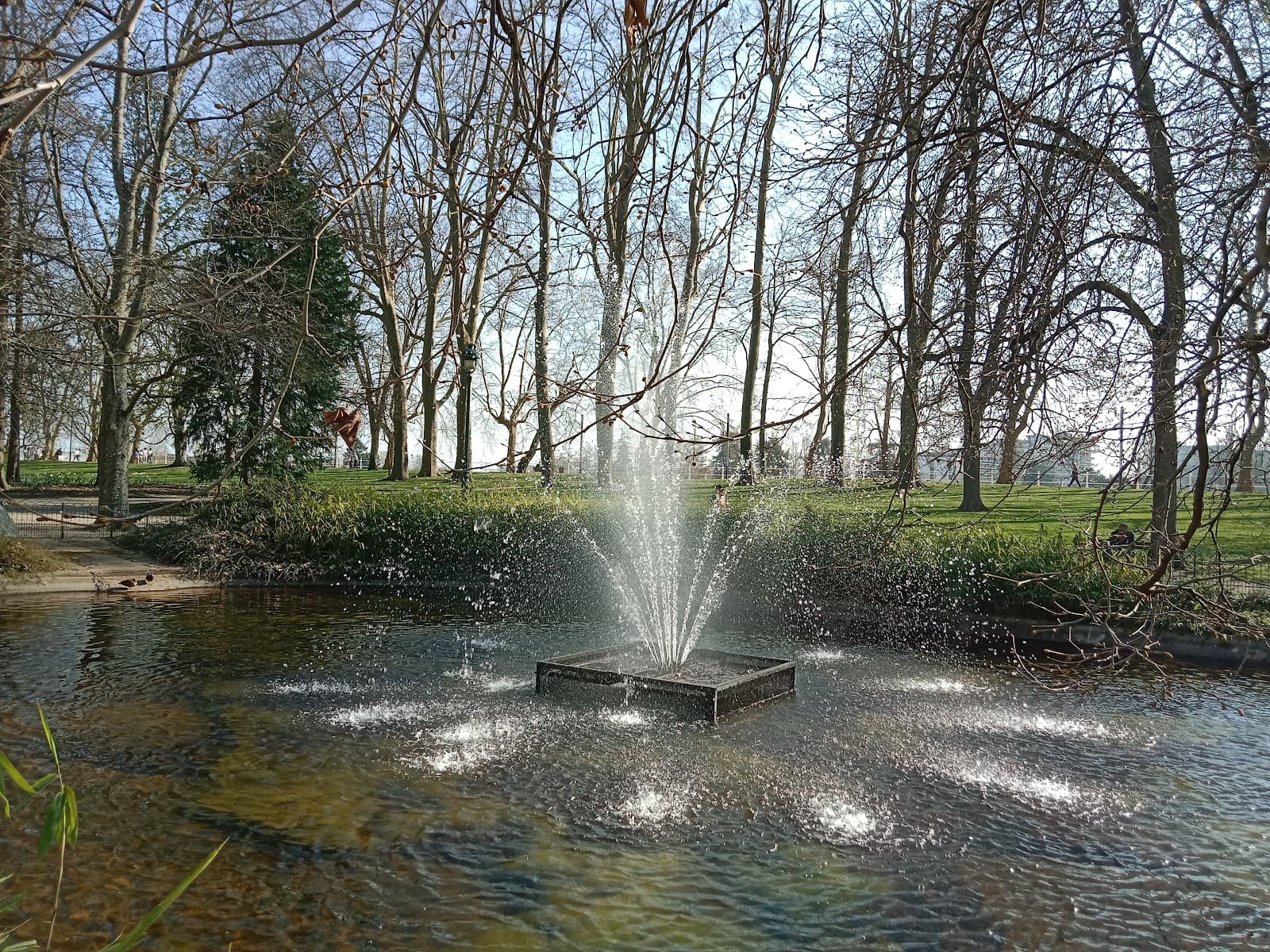 Plage des Célestins, Vichy (4/5)