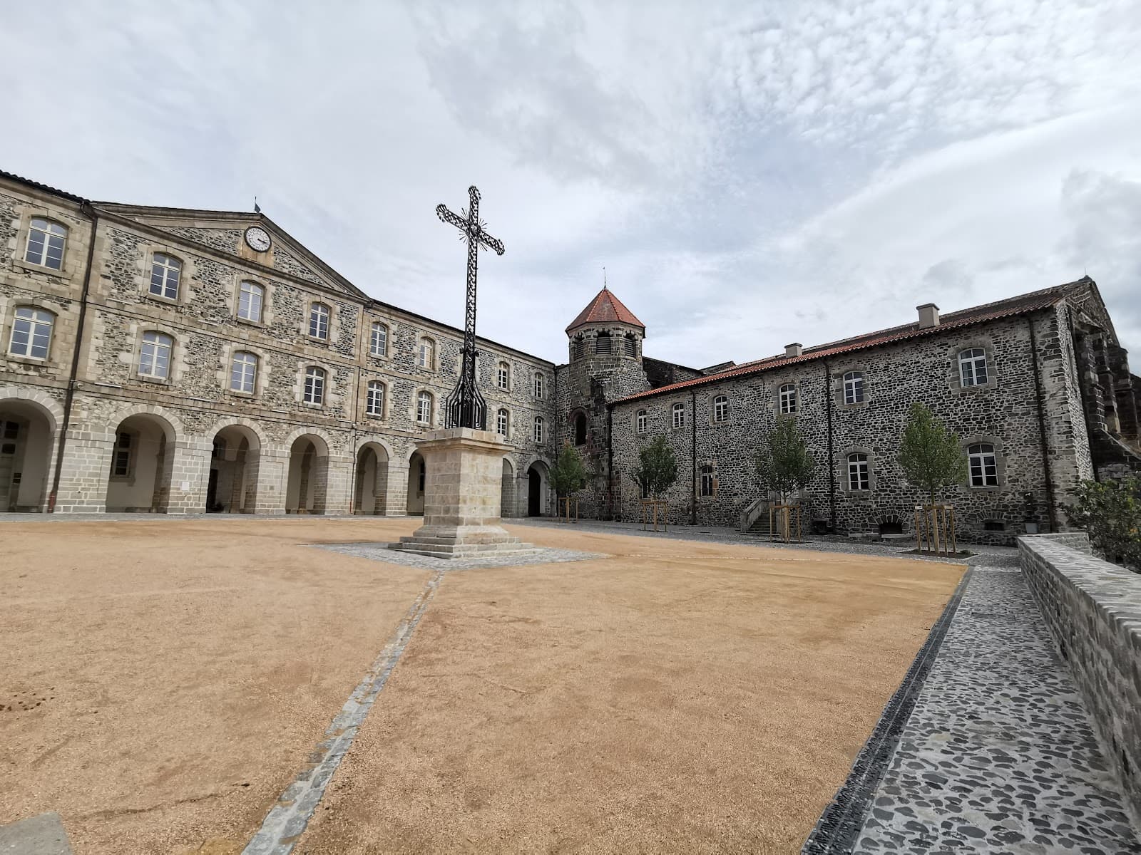 Abbatiale Saint-Chaffre, Le Monastier-sur-Gazeille (5/6)