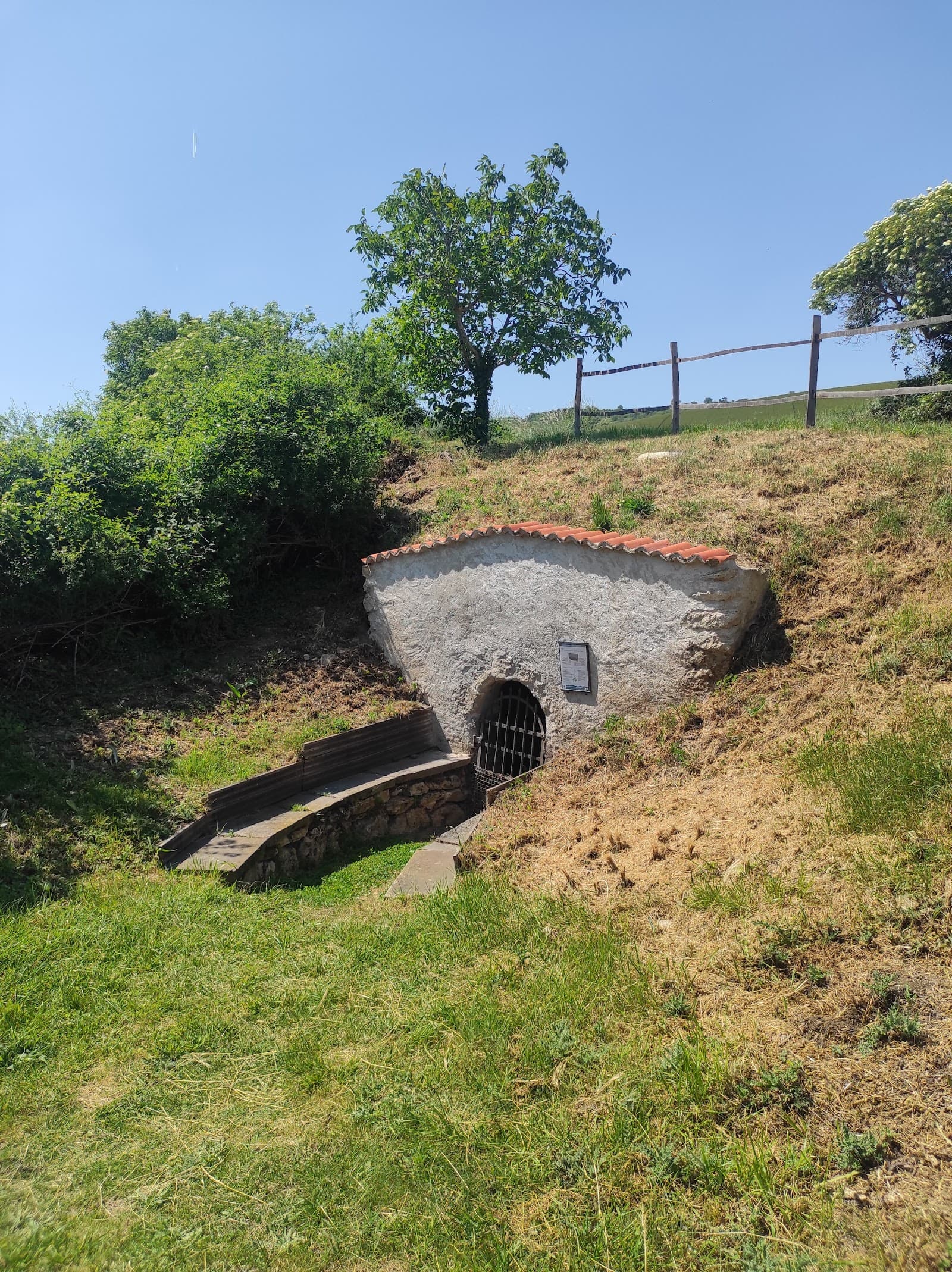 Sources pétrifiantes de Gimeaux, Gimeaux (1/5)