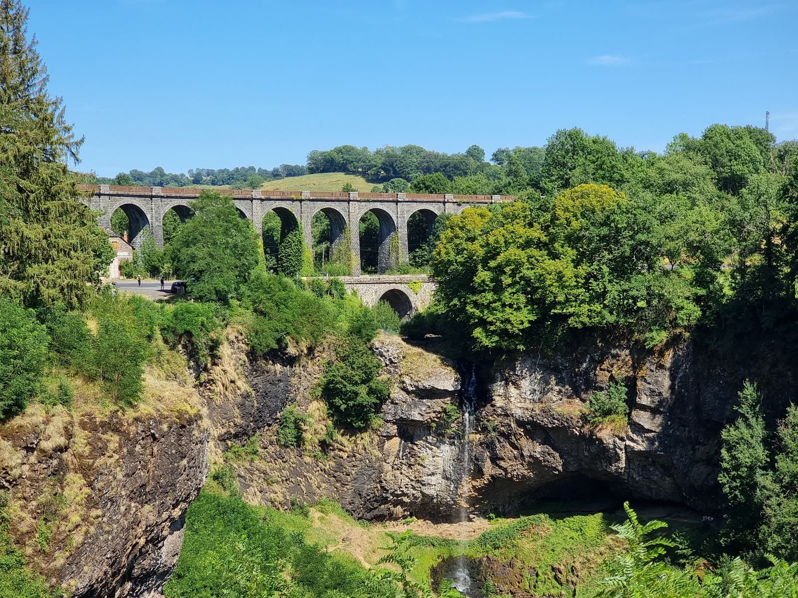Cascade de Salins, Salins (3/5)
