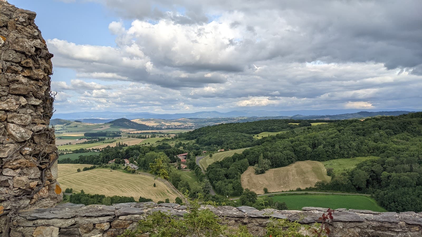 Château de Busséol, Busséol (4/6)