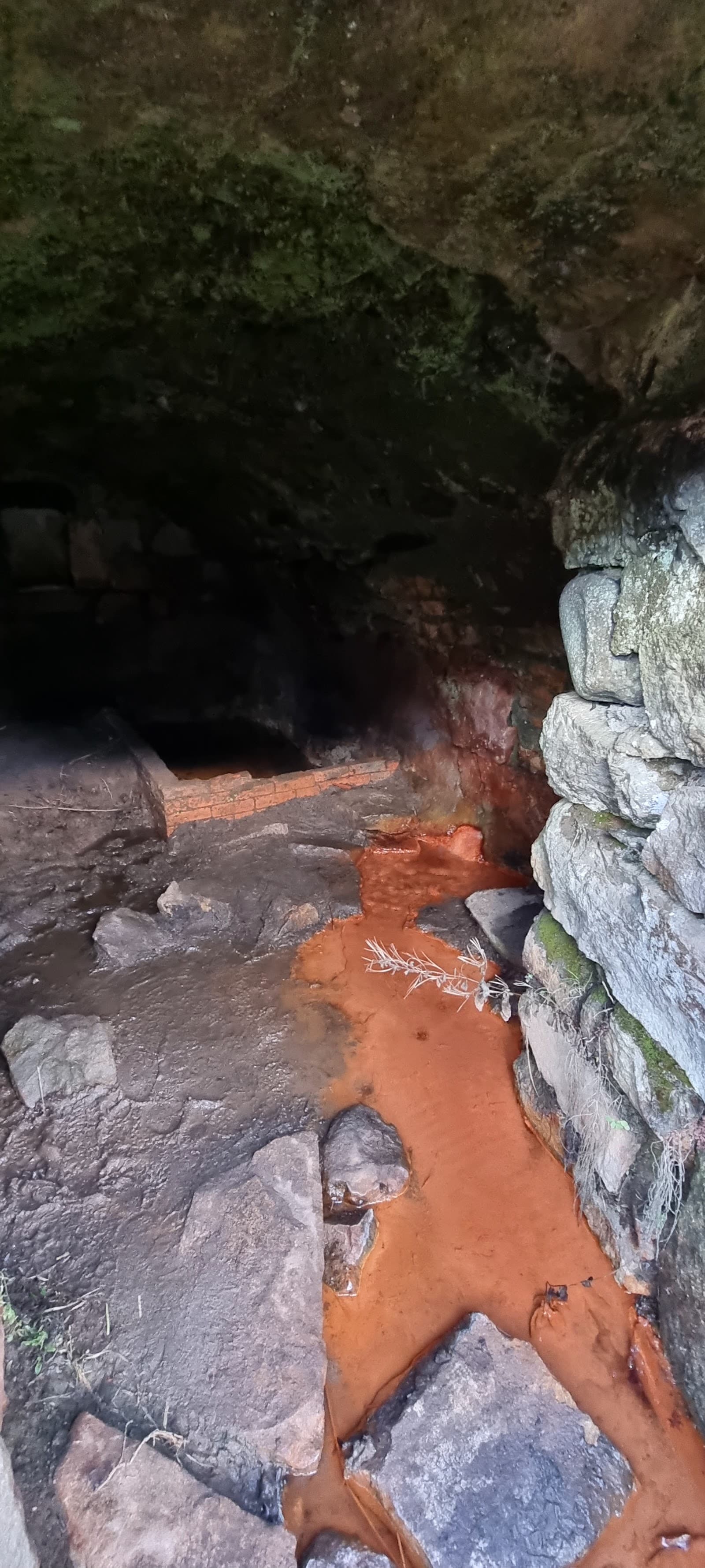 Source de Bonnefont, Saint-Martin-de-Fugères (3/5)