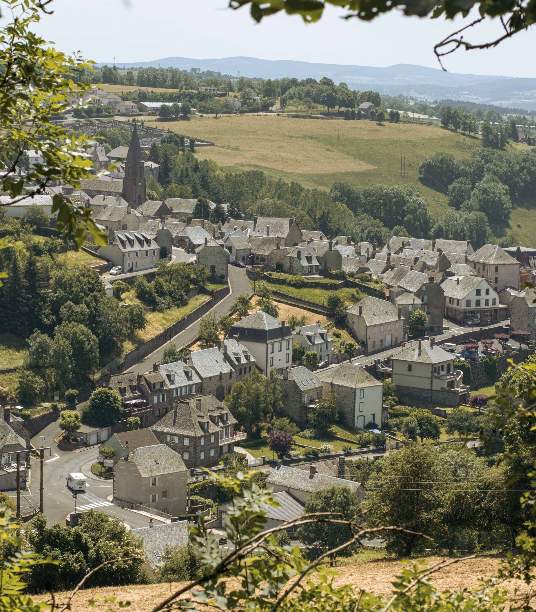 Bourg de Pierrefort
