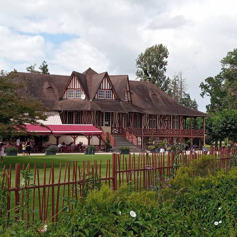 Bellerive-sur-Allier photo 3