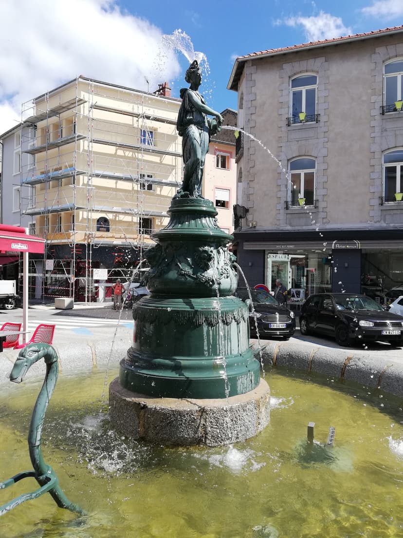 Yssingeaux photo 2