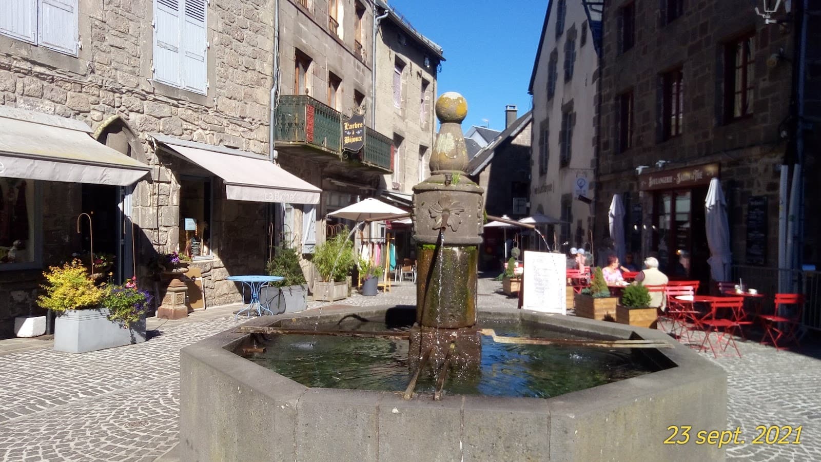 Besse-et-Saint-Anastaise, Puy-de-Dôme