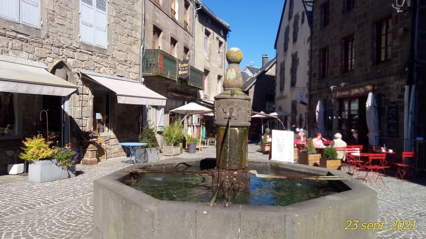 Besse-et-Saint-Anastaise photo 1
