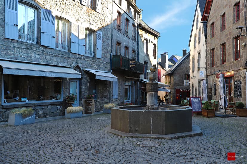 Besse-et-Saint-Anastaise photo 3