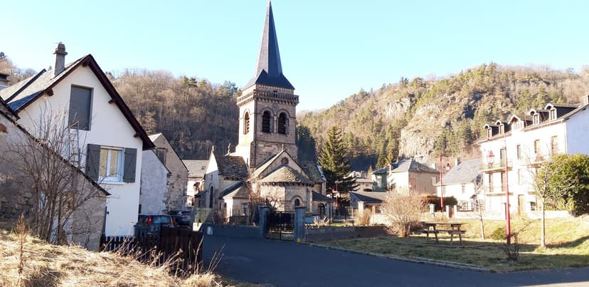 Chambon-sur-Lac photo 5