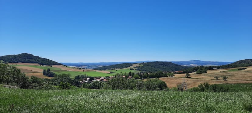 Vic-le-Comte photo 3