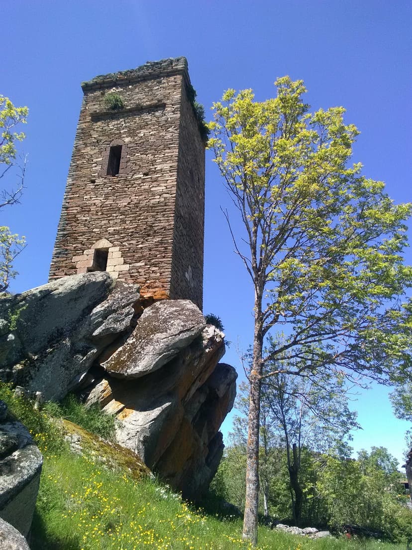 Anzat-le-Luguet photo 1