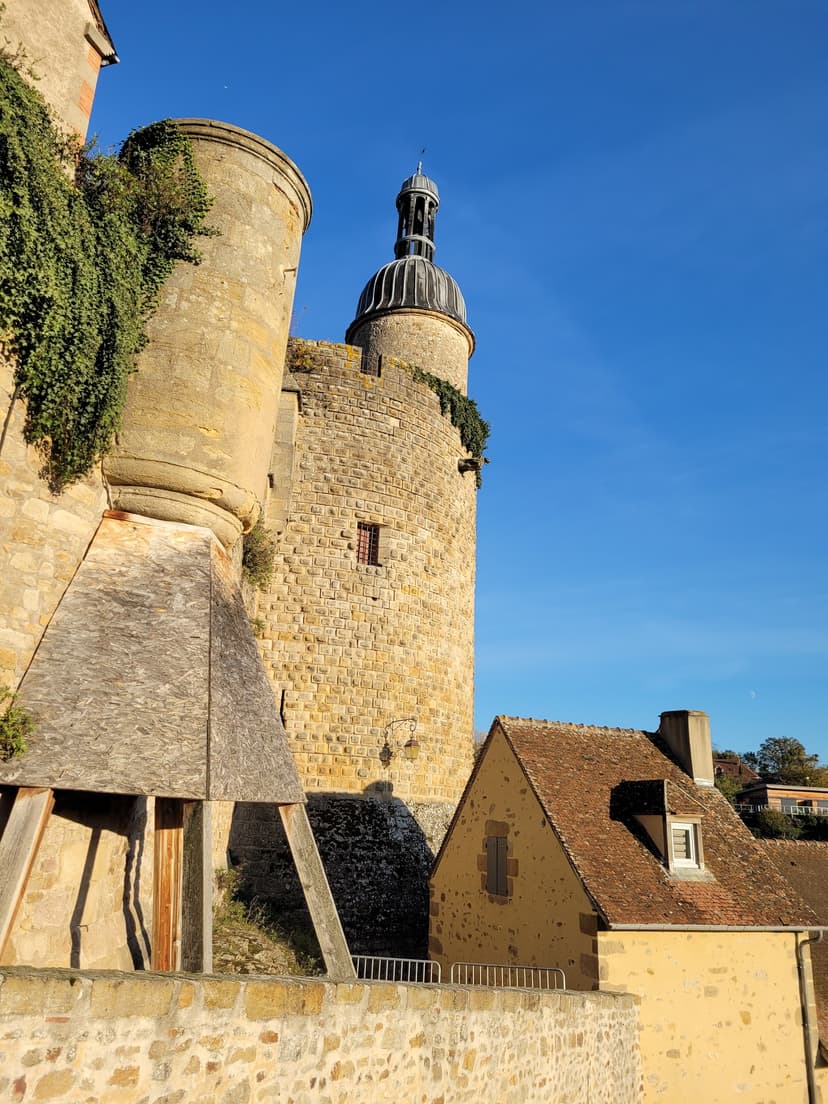 Bourbon-l'Archambault photo 4