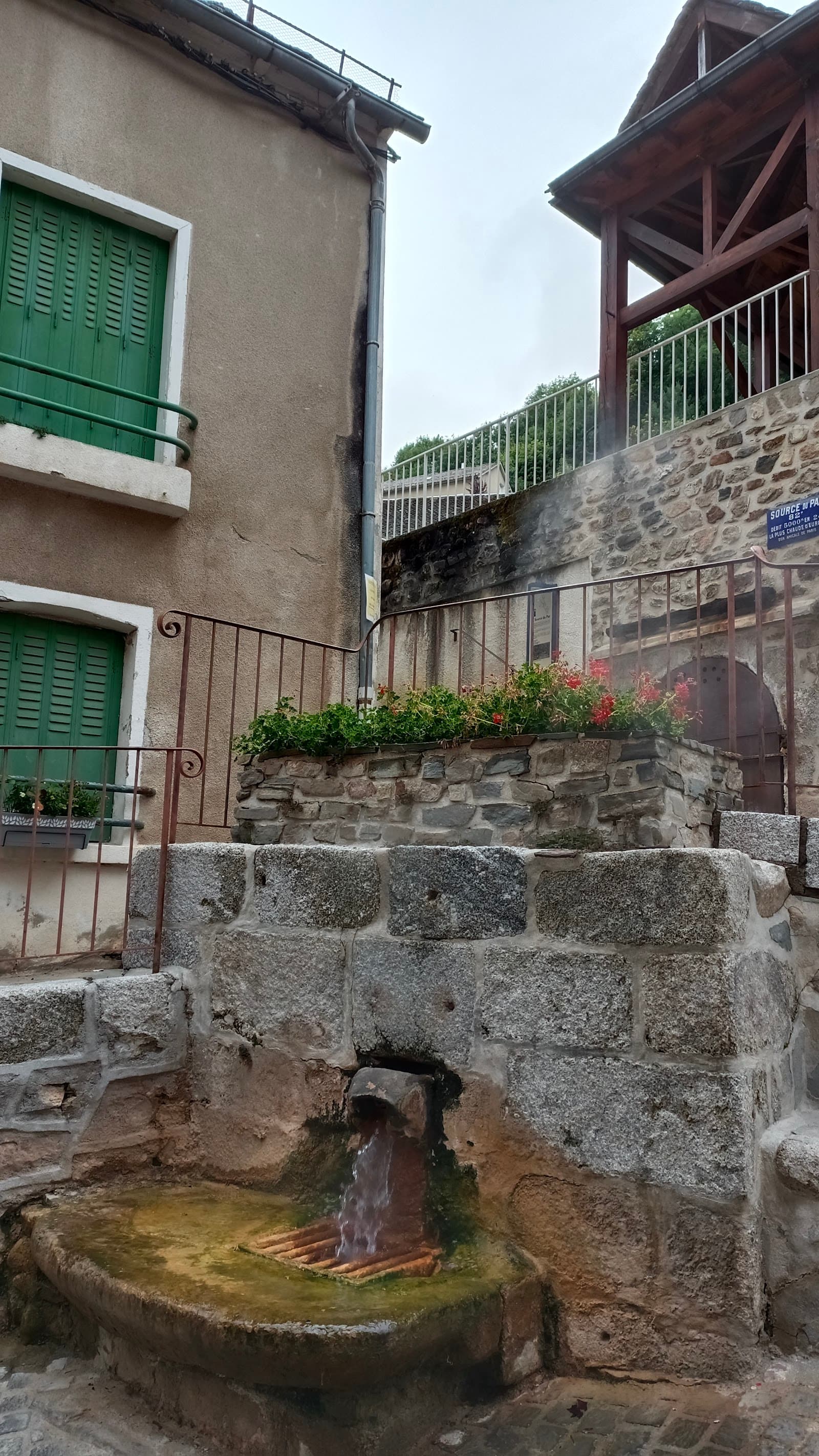 Chaudes-Aigues, Cantal