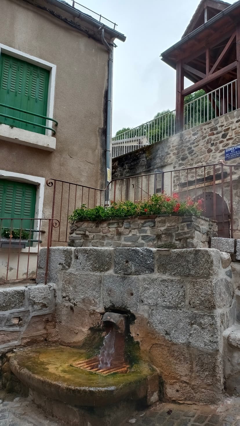 Chaudes-Aigues photo 1
