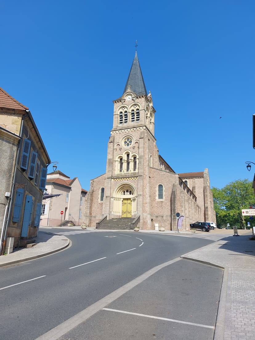 Lapalisse photo 6