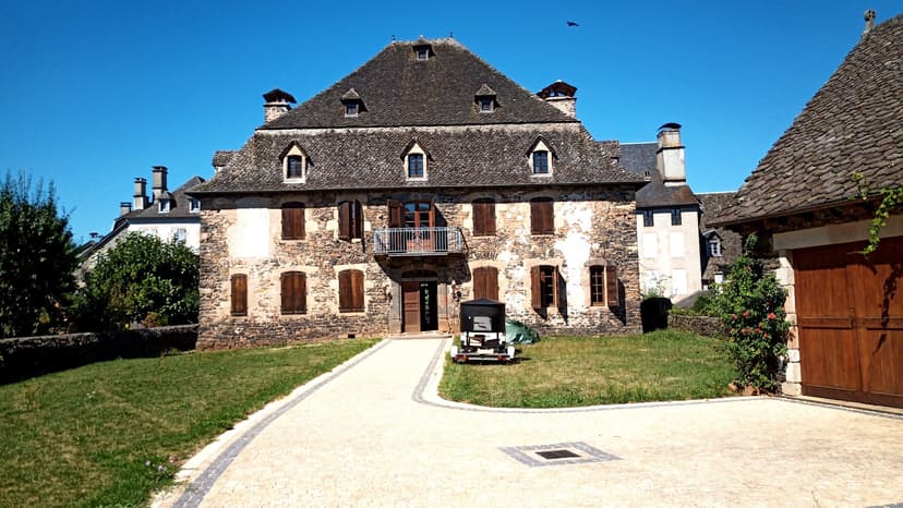 Pleaux photo 5