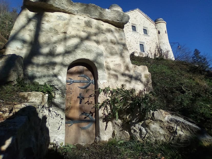 Saint-Bonnet-le-Froid photo 2