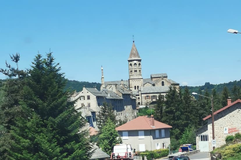 Saint-Julien-Chapteuil photo 5