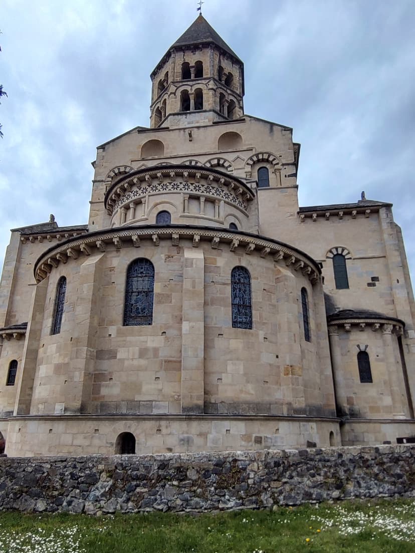 Saint-Saturnin photo 2