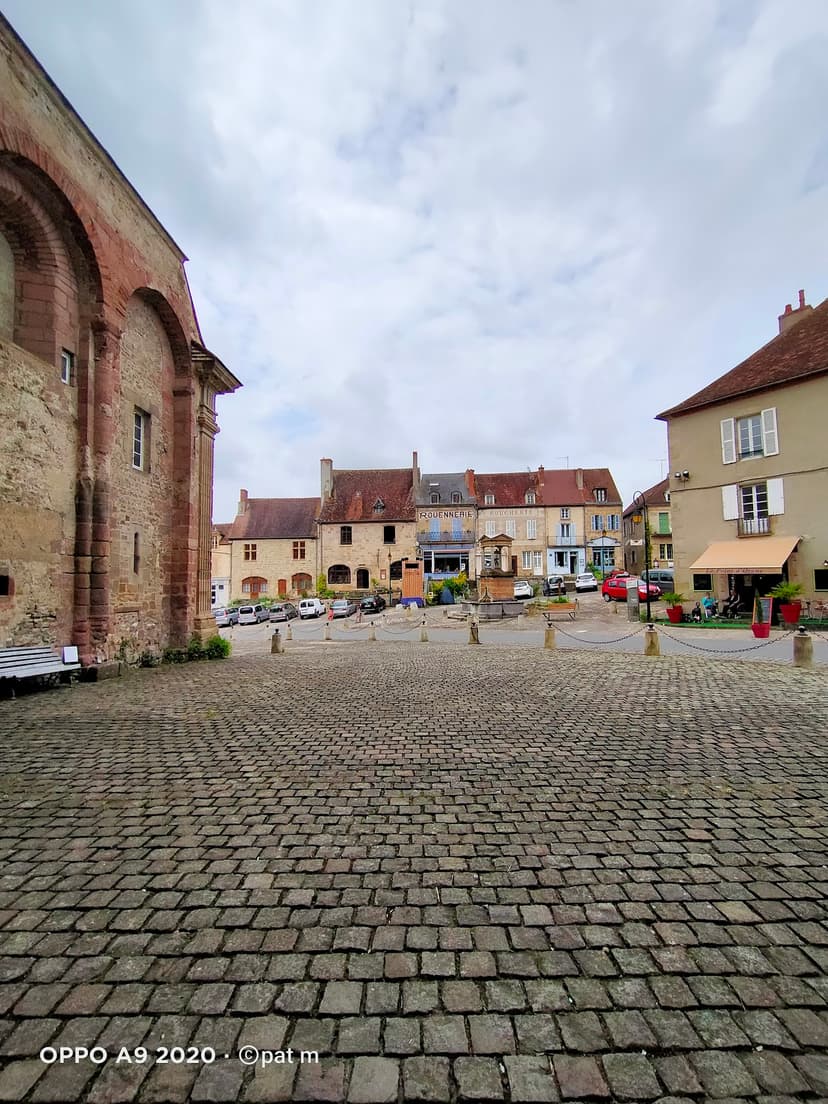 Souvigny photo 3