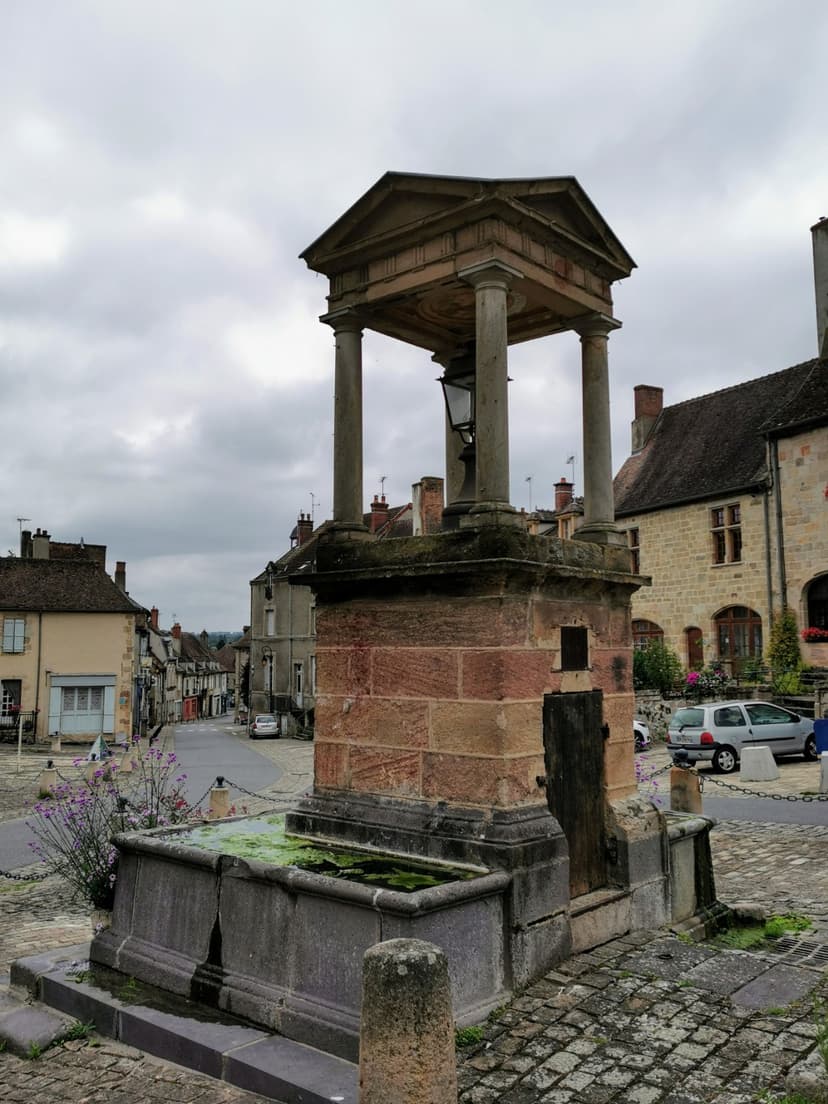 Souvigny photo 4
