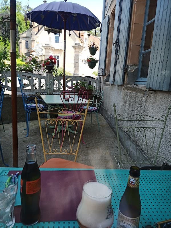 Le Bar à Vins d'Hérisson