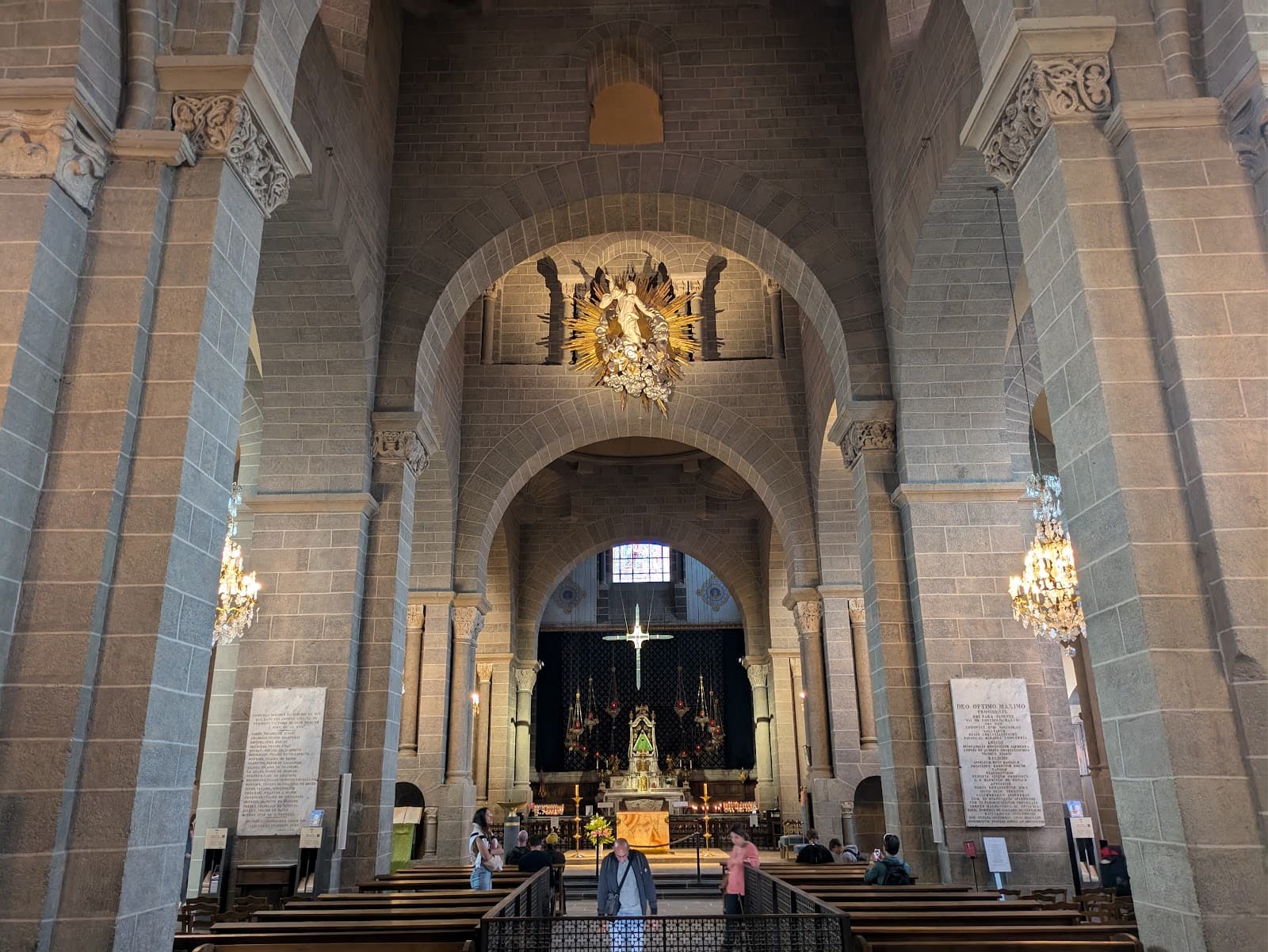 Cathédrale Notre-Dame-du-Puy (6/6)
