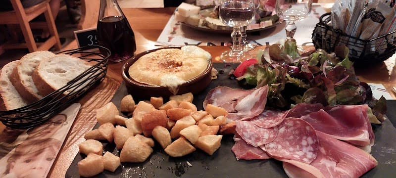 Auberge Romane de Saint-Nectaire (2)
