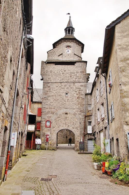 Cité Médiévale de Besse (2)