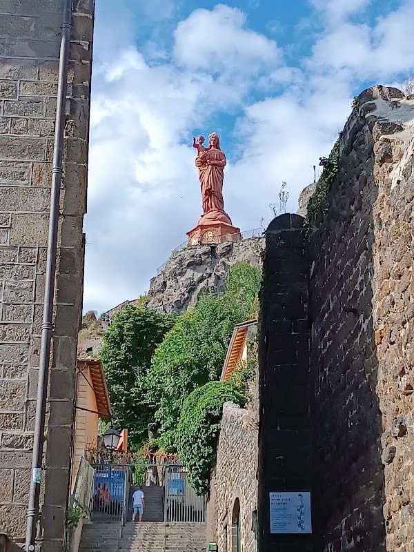 Statue Notre-Dame de France (3)