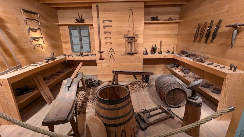 Musée de la Vigne et du Vin (2)
