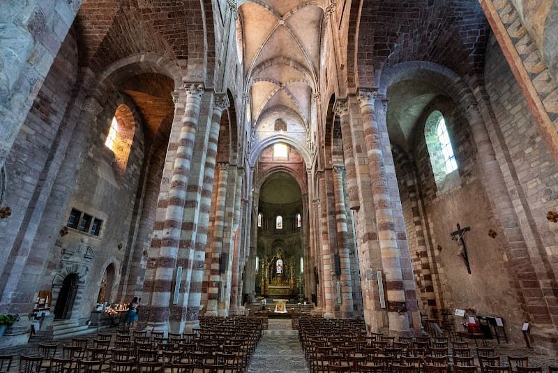 Basilique Saint-Julien