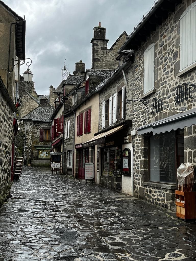Salers - village médiéval (5/6)