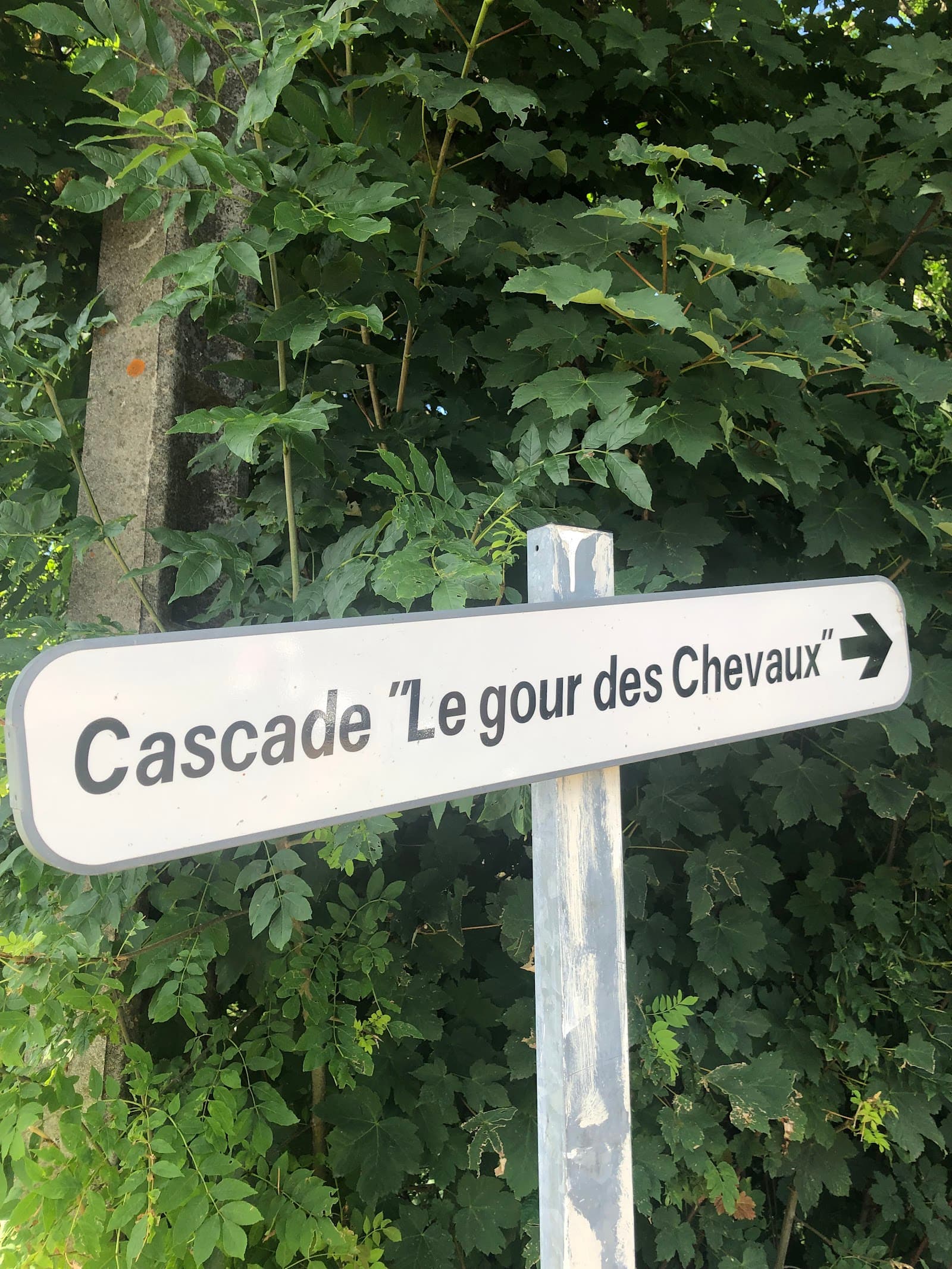Cascade du Saut du Cheval (3/6)