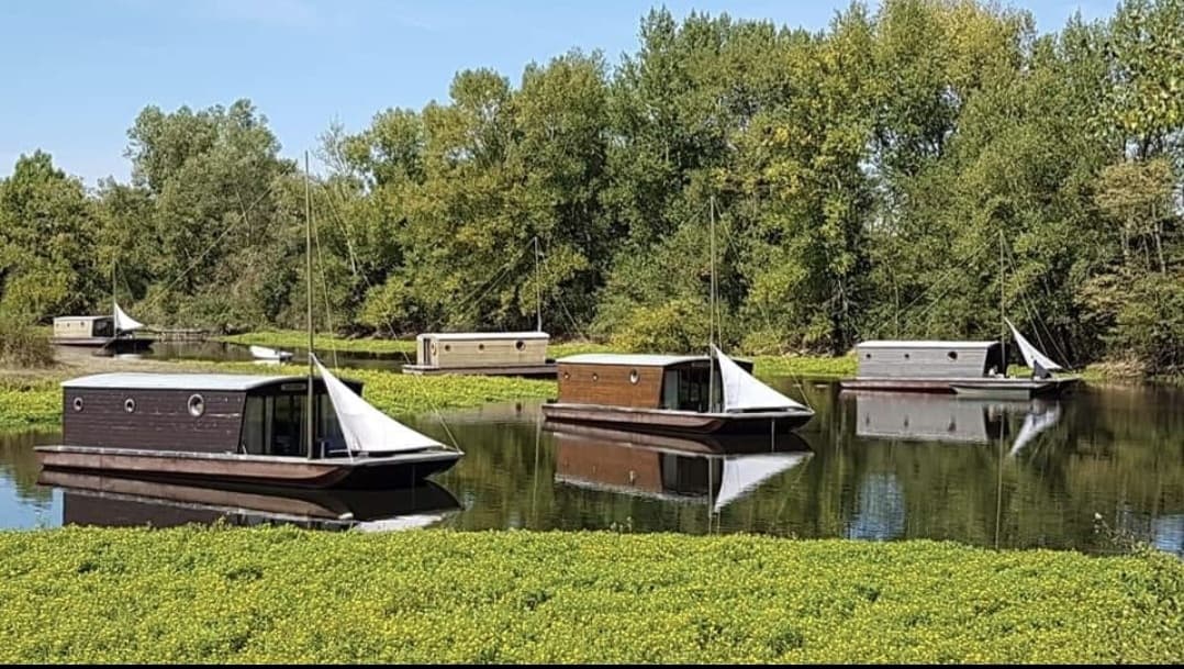 Village Toue Des Demoiselles - Slowmoov