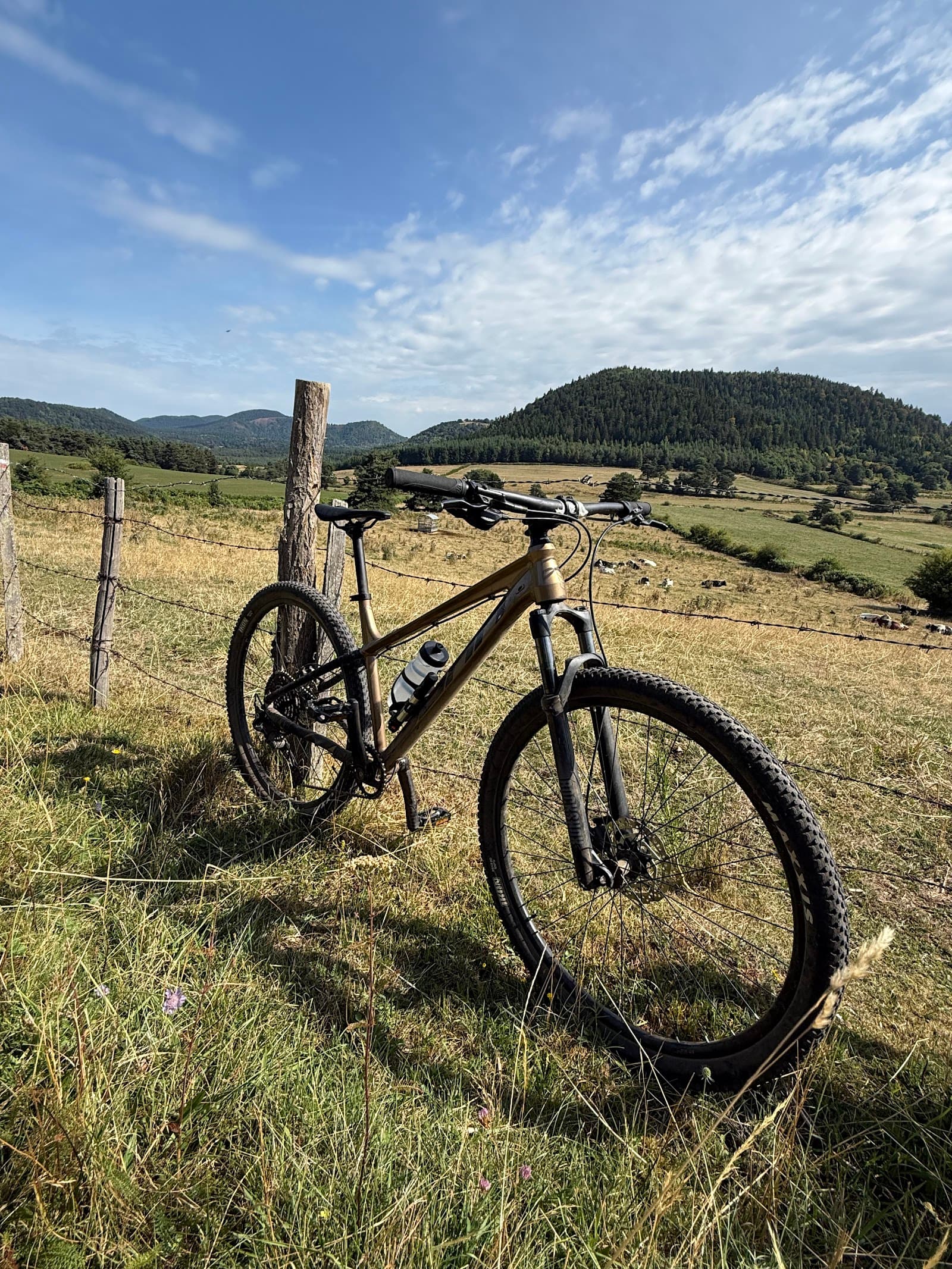 Tour des lacs d'Aydat à vélo (3/6)