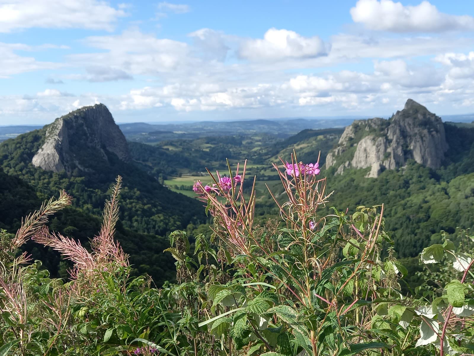 Point de Vue Roches Tuilière et Sanadoire (2/6)