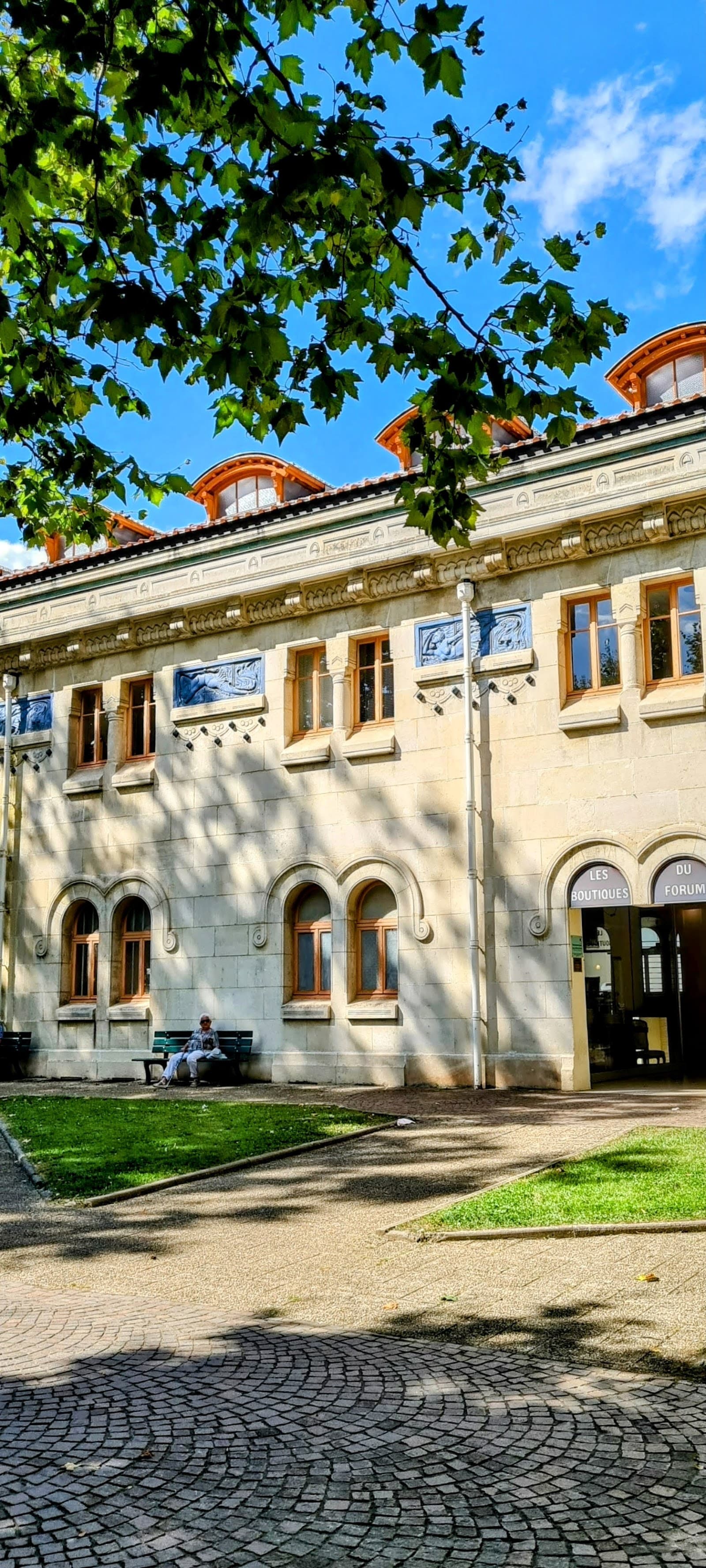 Thermes des Dômes Vichy (3/6)